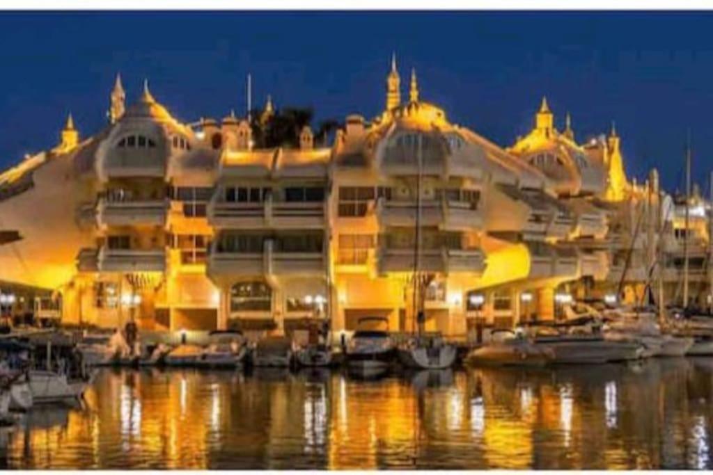 Edificio Minerva, Benalmadena Costa, Bonanza Sq.アパートメント エクステリア 写真